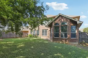 6207 Weaver Dr, Arlington, TX 76001 - Photo 37