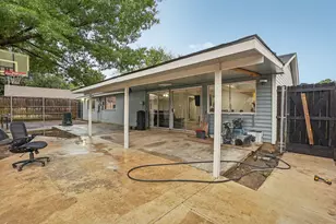 3601 Chime St, Irving, TX 75062 - Photo 17