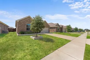 713 Stallings Dr, Princeton, TX 75407 - Photo 3