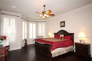 9128 Oleander Way, Irving, TX 75063 - Photo 9