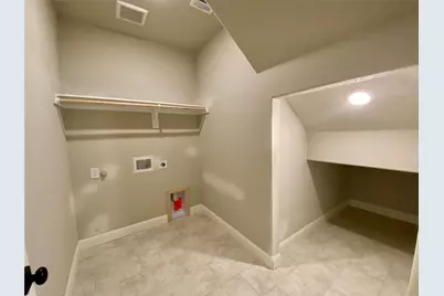 410 Aldred Street, Greenville, TX 75401 - Photo 31