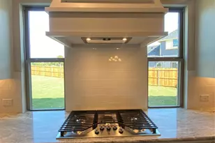 410 Aldred St, Greenville, TX 75401 - Photo 11