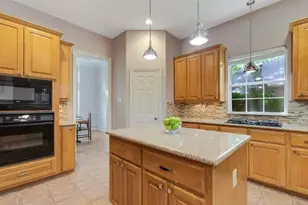 1501 Wyndmere Dr, DeSoto, TX 75115 - Photo 9