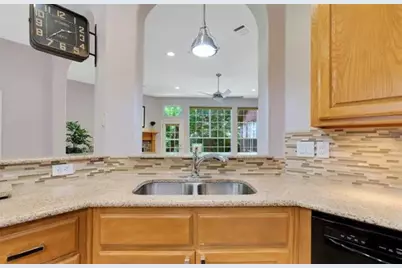 1501 Wyndmere Drive, DeSoto, TX 75115 - Photo 11