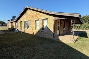 1849 S 14th St, Abilene, TX 79602 - Photo 3