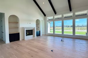 113 Lana Gdn Wy, Waxahachie, TX 75165 - Photo 3