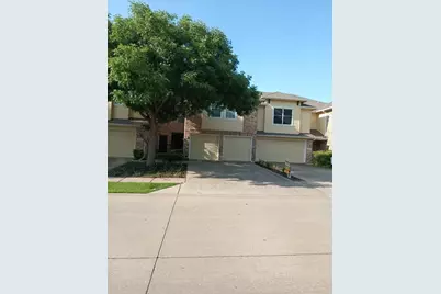 10059 Wake Bridge Drive, Frisco, TX 75035 - Photo 1