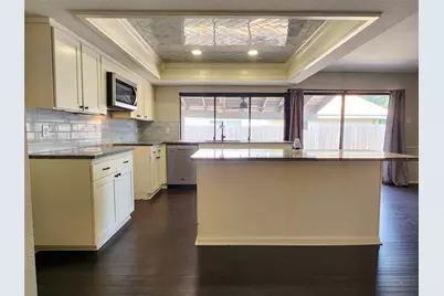 338 Wildbriar Drive, Garland, TX 75043 - Photo 9