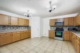 1325 Shelborn Dr, Allen, TX 75002 - Photo 9