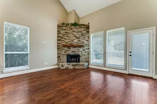 6100 Huntington Dr, Haltom City, TX 76137 - Photo 9