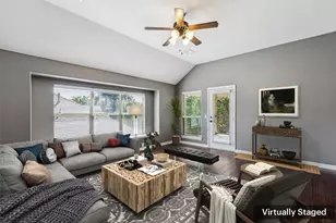 2425 Thunderbrook Dr, Little Elm, TX 75068 - Photo 25