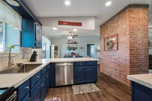 8229 E Lone Oak Road Rd, Valley View, TX 76272 - Photo 7