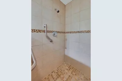 1732 Hilltop Drive, Waco, TX 76710 - Photo 17