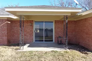 612 S Files St, Itasca, TX 76055 - Photo 27
