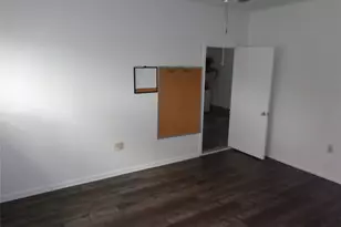 612 S Files St, Itasca, TX 76055 - Photo 9