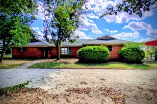 612 S Files St, Itasca, TX 76055 - Photo 21
