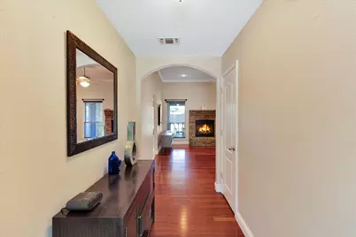 315 W 6th Street, Justin, TX 76247 - Photo 5