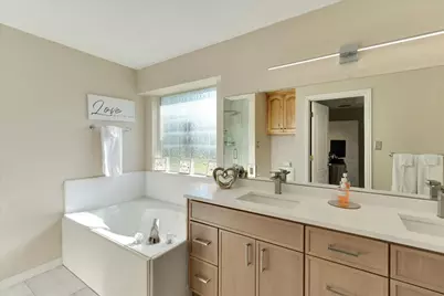 315 W 6th Street, Justin, TX 76247 - Photo 17