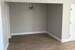 219 SE 13th, Grand Prairie, TX 75051 - Photo 5