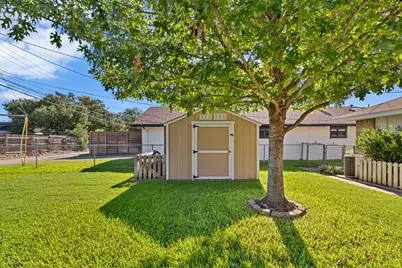 3927 High Summit Drive, Dallas, TX 75244 - Photo 37