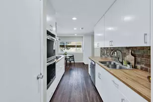 3927 High Summit Dr, Dallas, TX 75244 - Photo 9