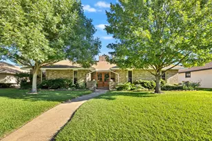 3927 High Summit Dr, Dallas, TX 75244 - Photo 1