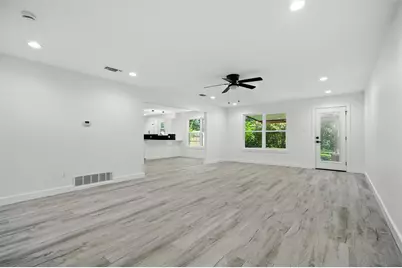 6021 Rayburn Drive, Fort Worth, TX 76133 - Photo 11