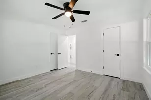 6021 Rayburn Dr, Fort Worth, TX 76133 - Photo 23