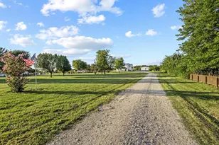 979 Mitchell Rd, Sherman, TX 75090 - Photo 37