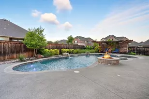 7945 Forest Lakes Dr, North Richland Hills, TX 76182 - Photo 35