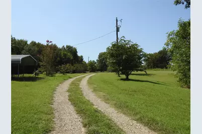 421 County Road 2905, Dodd City, TX 75438 - Photo 29