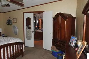 421 Co Rd 2905, Dodd City, TX 75438 - Photo 13