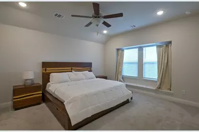 933 King Street, Aubrey, TX 76227 - Photo 15