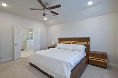 933 King Street, Aubrey, TX 76227 - Photo 19