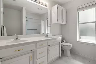 8911 Magnolia Vale Dr, Granbury, TX 76049 - Photo 29