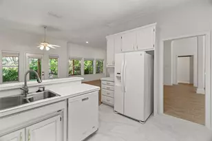 8911 Magnolia Vale Dr, Granbury, TX 76049 - Photo 19