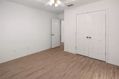 8911 Magnolia Vale Drive, Granbury, TX 76049 - Photo 27