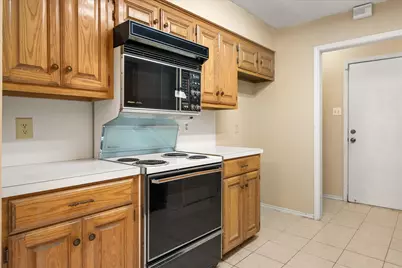 2602 Highland Street, Greenville, TX 75402 - Photo 9