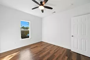 1629 Pine St, Dallas, TX 75215 - Photo 29