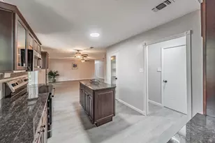 6904 Echo Hill Dr, Watauga, TX 76148 - Photo 23