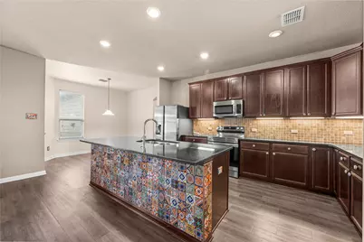 10420 Langham Drive, Waco, TX 76708 - Photo 7