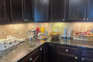 10420 Langham Dr, Waco, TX 76708 - Photo 7