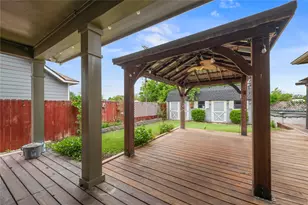 10420 Langham Dr, Waco, TX 76708 - Photo 33