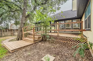 6833 Parkwood Dr, North Richland Hills, TX 76182 - Photo 7