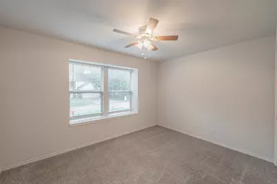 6833 Parkwood Drive, North Richland Hills, TX 76182 - Photo 23