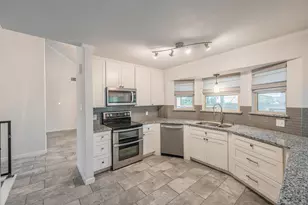 6833 Parkwood Dr, North Richland Hills, TX 76182 - Photo 15