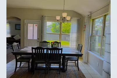 1706 E Arlington Avenue, Fort Worth, TX 76104 - Photo 17