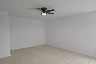 9616 Thorncrown Ln, Fort Worth, TX 76179 - Photo 15