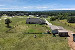 1961 McClendon Rd, Weatherford, TX 76088 - Photo 39