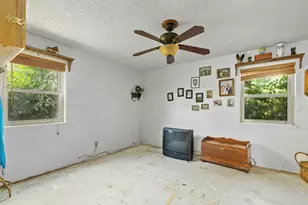 207 Lori Ln, Brownwood, TX 76801 - Photo 21